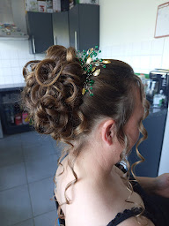Photo n°1 de Aurore Lefebvre coiffure à domicile à Irles (Salon de coiffure)
