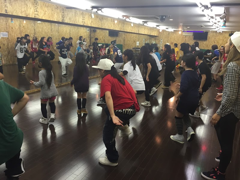 Street Dance School ｂｏｏｍ 大阪府茨木市別院町 ダンス教室 グルコミ