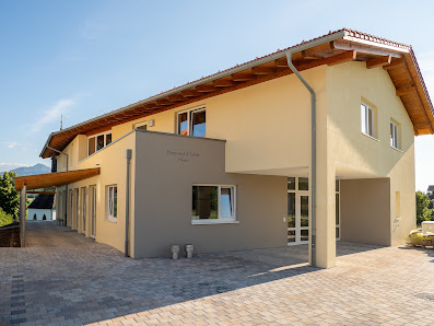 Jugendhaus – Nepomuk Huber Haus Alte Dorfstraße 20, 83355 Grabenstätt, Deutschland