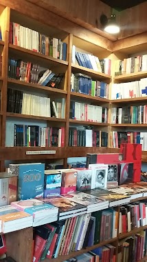 Librería Libros + Café, Author: Luciana Amalia Munoz