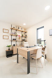 Photo n°2 de Warren Lhote - Ostéopathe D.O à Le Pin (Ostéopathe)