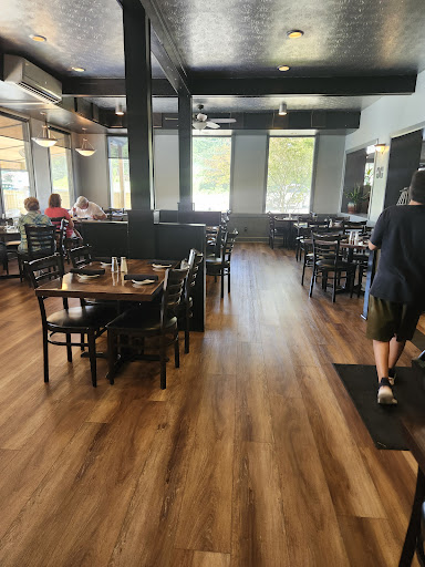 Guthrie's Grill - Thumbnail