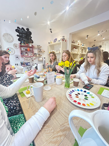 Crockadoodledo - Pottery Painting Cafe - Thumbnail