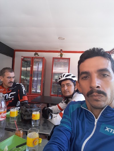 Photos of Tienda Trincheras