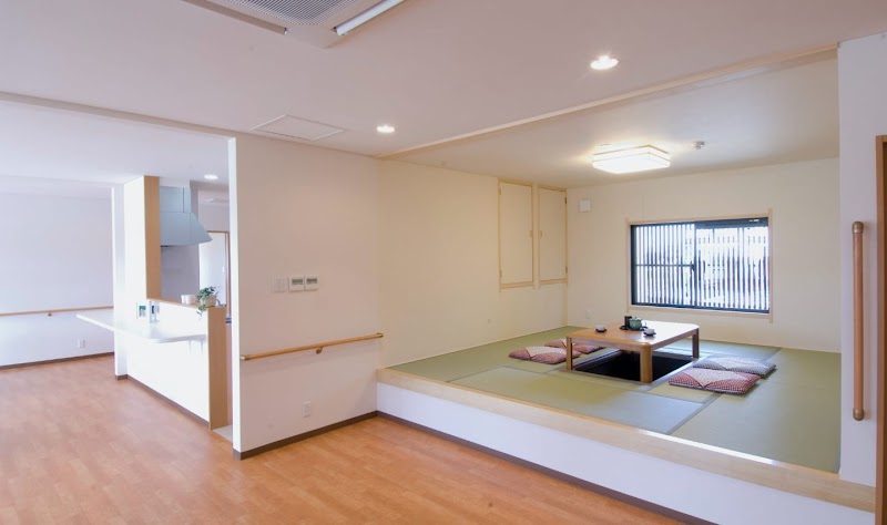 グランメゾン輪舞館大津真野