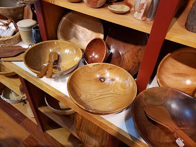 League of NH Craftsmen North Conway Fine Craft Gallery