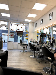 Photo n°109 de Au84 à Paris (Salon de coiffure)