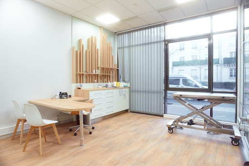 Clinique Vétérinaire du VAL D'EUROPE - URGENCES VETERINAIRES 77 - 7j/7 de 8h à Minuit Gallery - France
