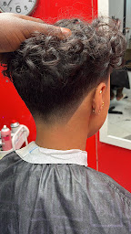 Photo n°23 de Africa Hair à Niort (Salon de coiffure)