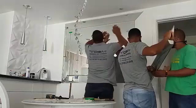 Avaliações sobre Vidraçaria tindibatec em Rio de Janeiro - Vidraçaria