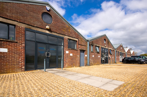 Elcot Park - Visual