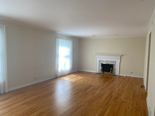 EE Painters LLC-Top Rated Chicago Painting Company - Thumbnail