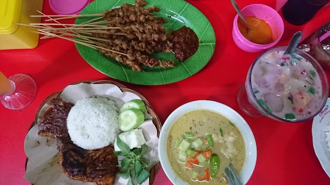 Warung Soto Ayam bakar CILACAP, Author: Ismayudi Iduy