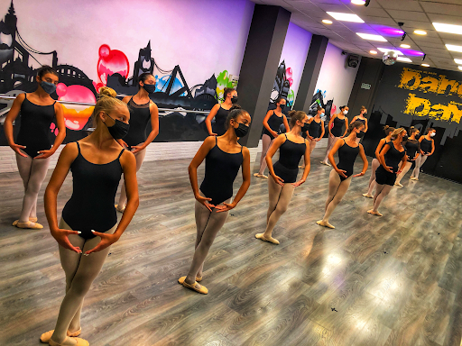 DanceDay - Thumbnail