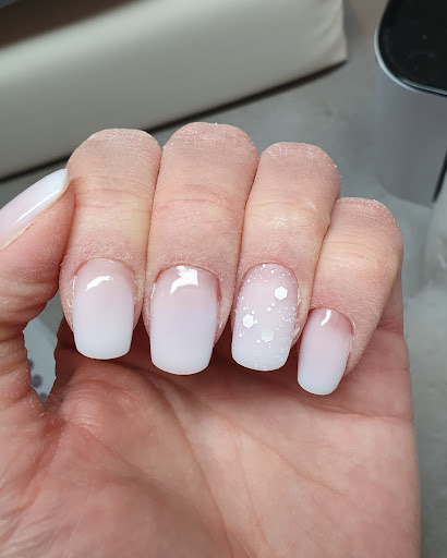 Andrea Wilfert Nageldesign - Thumbnail