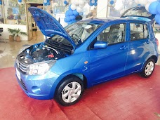 Suzuki Taxila Motors wah-cantt