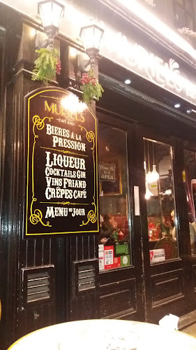 Muriel's Cafe Bar