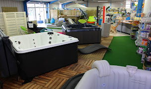 Photo n°14 de De la piscine au jardin à Castres (Service de réparation de piscines)