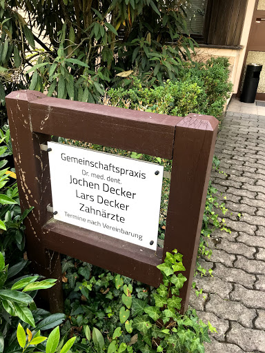 Decker Jochen Dr.