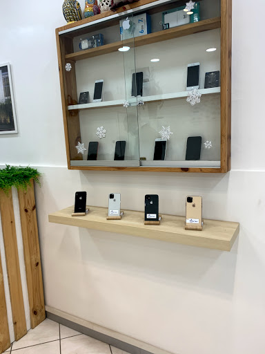 Mela Tech Plus - Visual