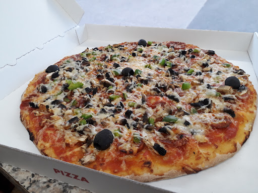 Photo 3 - Pizza Gaston