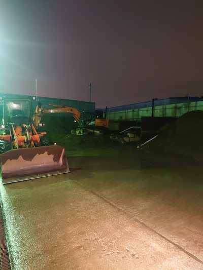 美鈴工業 八潮事業所