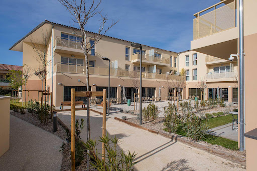 Photo de Résidence Services Seniors DOMITYS - Regalecia à Montaren (30700)