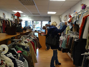 Photo n°5 de Association le Grenier Boutique Frip & Chic Caucriauville à Le Havre (Magasin de vêtements)