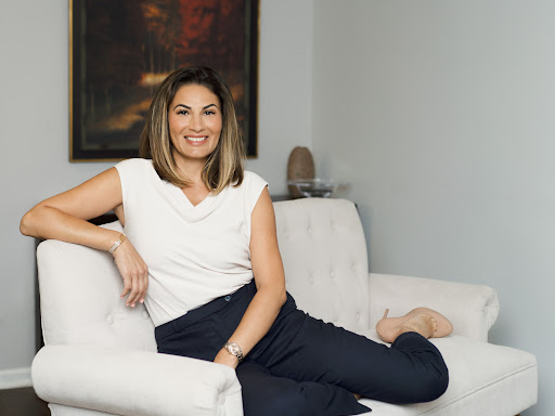 Vanessa Shives | Queenston Realty, LLC - Thumbnail