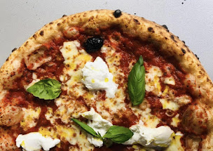 Photo n°19 de LA PIZZA FRANÇAISE à Cornillon-Confoux (Pizzeria)