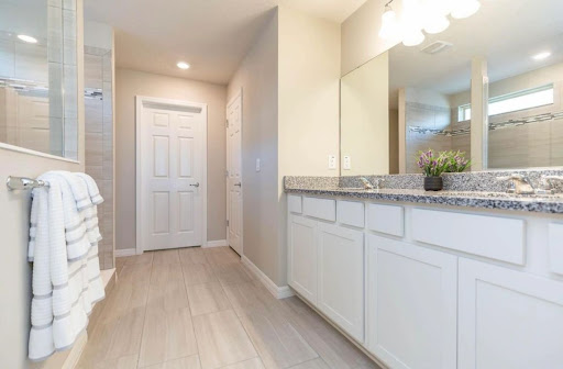 Freesia Cleaning Services - Visual