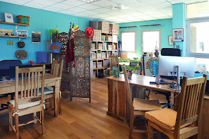 Photo n°3 de Human Trip - Le Voyage Humain à Aix-en-Provence (Agence de voyages)