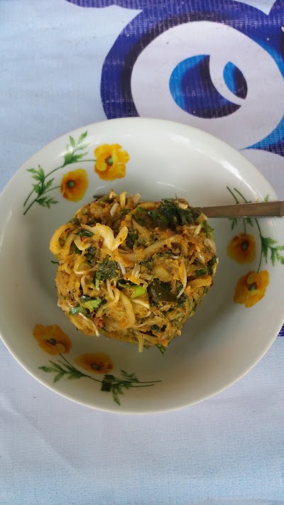 Photos of Lewe Ma Wai Salads