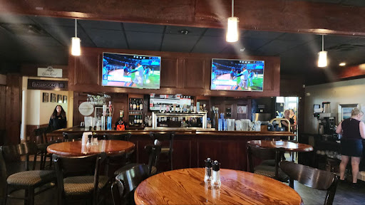 The Beach Lakefront Bar & Grill - Thumbnail