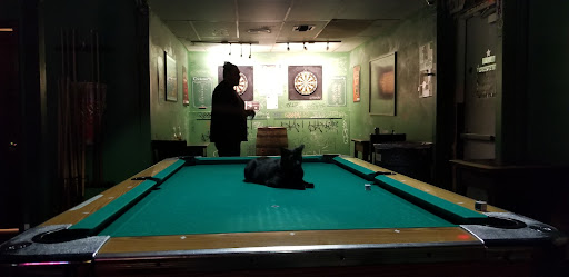 Cecil's Pub - Visual