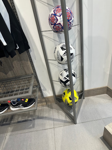 Tienda de deporte Los Peregrinos Décimas - Thumbnail