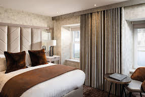Royal Hotel