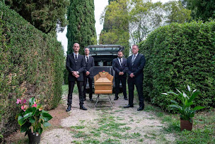 Photo n°11 de Pompes Funèbres Barjacoises à Barjac (Entreprise de pompes funèbres)