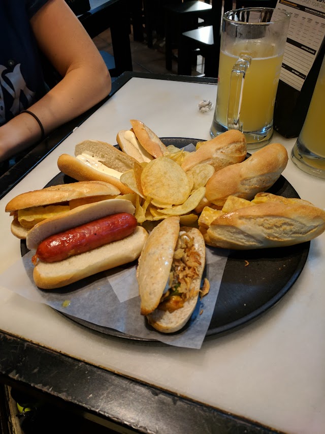 Cervecería 100 montaditos