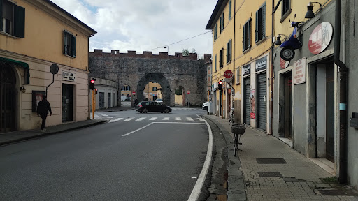 Agenzia Immobiliare Le Mura Pisa Gallery - Italy