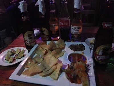 Photos of Iguana&acute;s Sportbar
