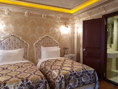 Deluxe Golden Horn Hotel