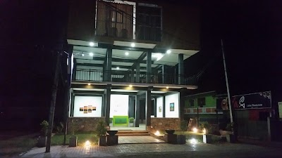 Photos of Diamond Lake Tourist Rest