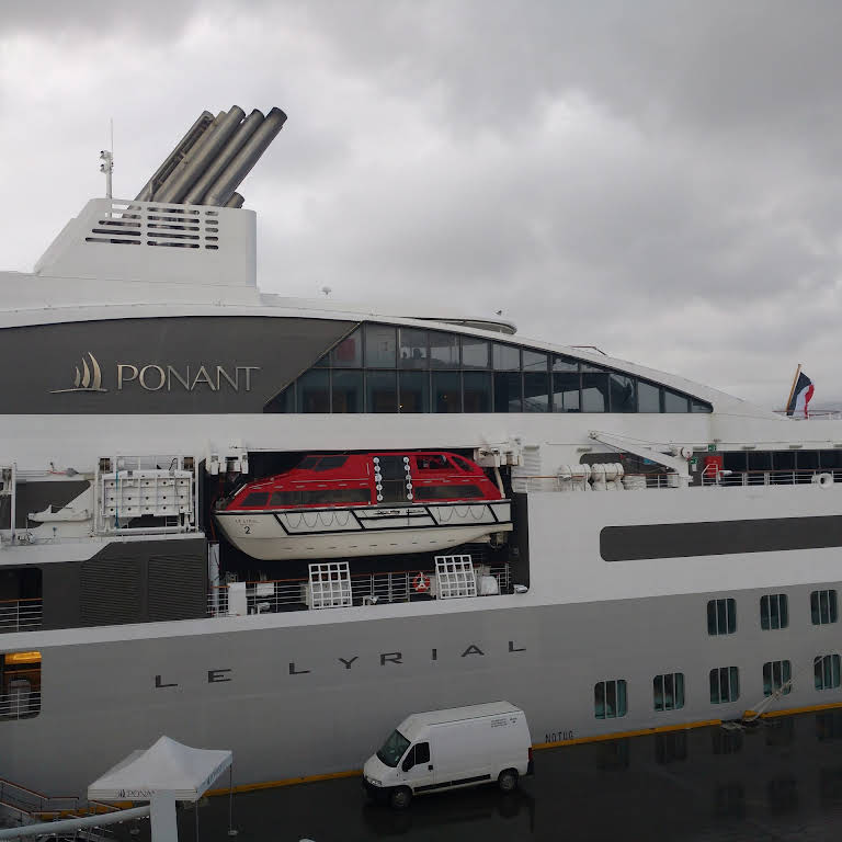 ushuaia cruise terminal