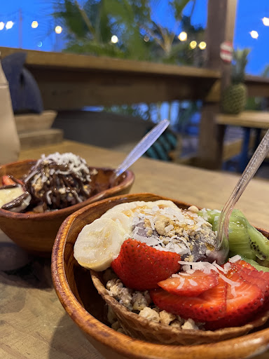 Backyard Açai Gallery - United States