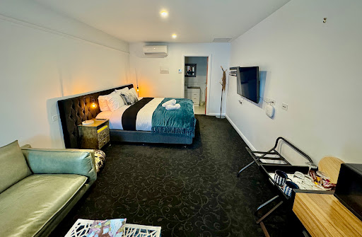 Daylesford Art Motel - Thumbnail