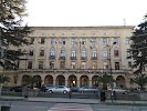 Фотография Kutaisi Municipal Assembly, Перекрёсток улицы Цм. Нино с проспектом Шота Руставели, Кутаиси, Грузия