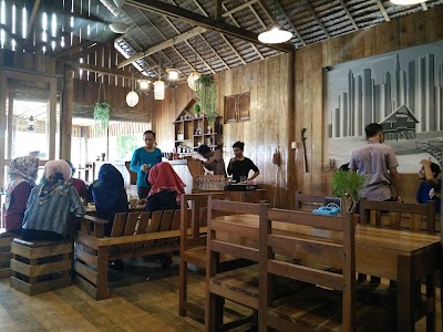 Photos of Gampoeng Coffee Shop