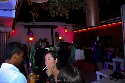 Photos of Bar 6300 Vintage & Electronic