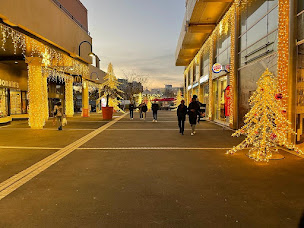Photo n°3 de Burger King à Montigny-le-Bretonneux (Restaurant de plats à emporter)